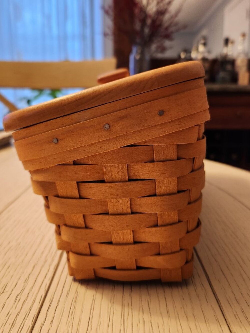 LONGABERGER VANITY BASKET WITH LID - Picture 10 of 12
